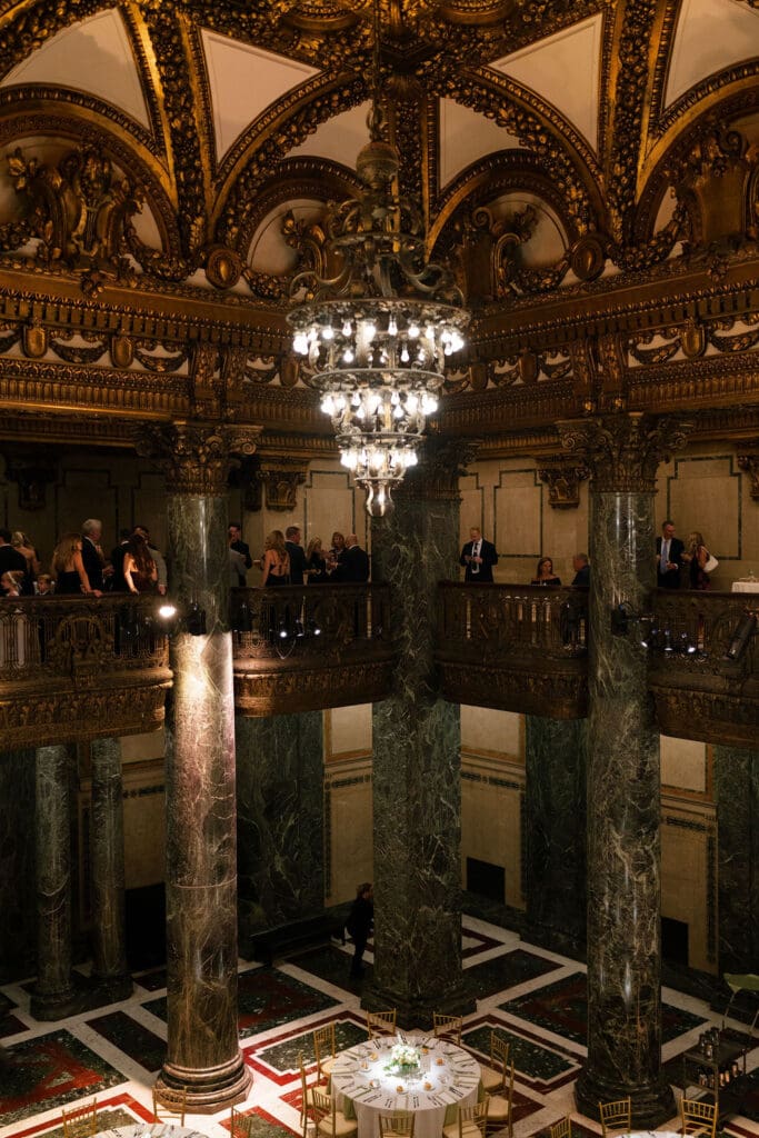 museum wedding at Carnegie Museum of Art